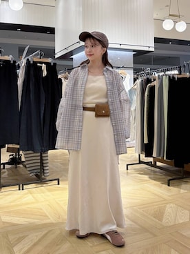 「LOWRYS FARM（ローリーズファーム）のストレッチサテンスカート　 290120（スカート、ホワイト系）」を使った、rinangoさん（レディース・146cm）の春コーディネート