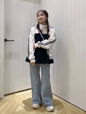 「LOWRYS FARM（ローリーズファーム）のアイテム（スニーカー）」を使った、rinangoさん（レディース・146cm）の春コーディネート