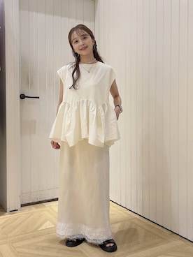 「LOWRYS FARM（ローリーズファーム）のストレッチサテンレーススカート 680567（スカート、ホワイト系）」を使った、rinangoさん（レディース・146cm）の夏コーディネート