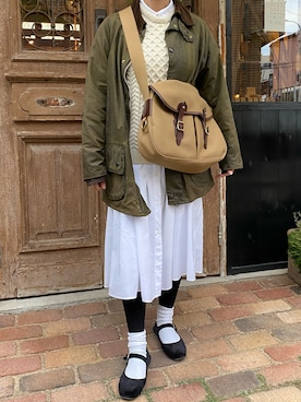 「カーキアウター」｜「アイテム（シャツワンピース）」を使った、minさん（レディース・158cm）の冬コーディネート