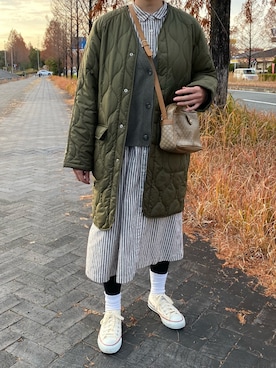 「カーキアウター」｜「アイテム（シャツワンピース）」を使った、minさん（レディース・158cm）の冬コーディネート