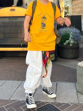「カラーTシャツ」｜「アイテム（パンツ）」を使った、minさん（レディース・158cm）の秋コーディネート