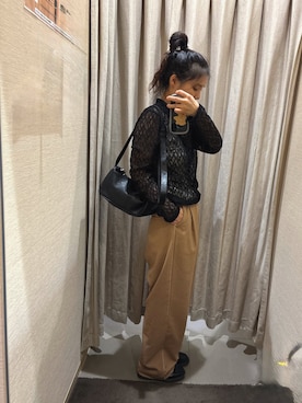 「アイテム（スラックス、イエロー系）」を使った、ikumi＊さん（レディース・160cm）の秋コーディネート