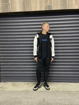 「ROYAL FLASH（ロイヤルフラッシュ）のアイテム（シューズ）」を使った、Koutaro Makitaさん（メンズ・168cm）の秋コーディネート