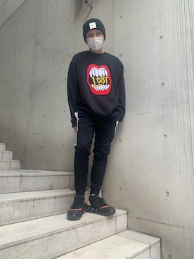 「STUD MUFFIN（スタッドマフィン）のアイテム（パンツ）」を使った、Koutaro Makitaさん（メンズ・168cm）の夏コーディネート