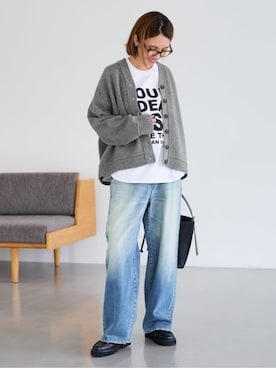 「アイテム（クラッチバッグ）」を使った、tomoさん（レディース・165cm）の秋コーディネート