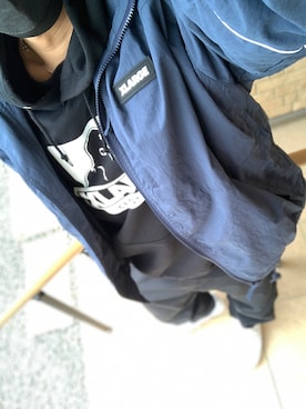 「ブルー×ブラック」｜「アイテム（ブルゾン）」を使った、︎︎yosxxxxzu☻さん（メンズ・167cm）の冬コーディネート