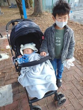 「babyGAP（babyGAP）のアイテム」を使った、ゆう×いおさん（キッズ・110cm）の冬コーディネート