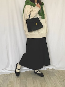 「ISOOK（アイスー）のアイテム（スウェット）」を使った、yuさん（レディース・156cm）の冬コーディネート