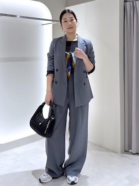 「アイテム（バンダナ/スカーフ）」を使った、ゆうきさん（レディース・165cm・30代）の秋コーディネート