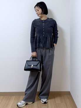 「アイテム（スラックス）」を使った、ゆうきさん（レディース・165cm・30代）の秋コーディネート