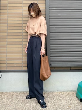 「SONA（ソナ）のアイテム（スラックス）」を使った、miho🅰ニコさん（レディース・165cm）の夏コーディネート