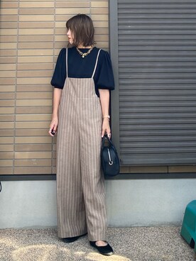 「袖ボリューム」｜「アイテム（オールインワン・サロペット）」を使った、miho🅰ニコさん（レディース・165cm）の秋コーディネート