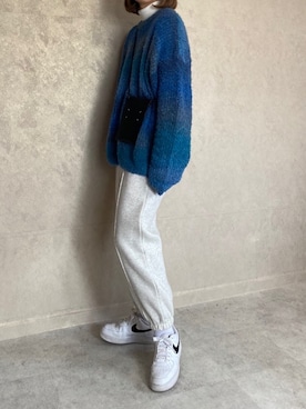 「ゆるニット」｜「アイテム（財布/小物）」を使った、miho🅰ニコさん（レディース・165cm）の冬コーディネート