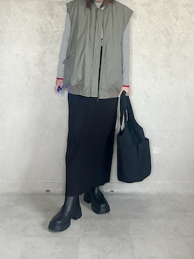 「アイテム（MA-1）」を使った、miho🅰ニコさん（レディース・165cm）の秋コーディネート