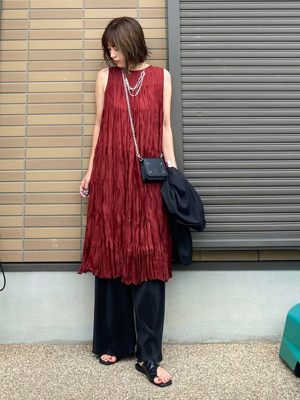 「アダルトおカワたん部、kari&lili、カウリアンドリィリィ、ノースリーブ、ノースリーブワンピース、ティアード、ティアードワンピース、ワッシャー、ワッシャーワンピース、秋のコーデ、秋コーデ、秋服準備はじめました、ワンピース、秋色、ダークカラー」｜「Kari & liliのティアードノースリワンピ（ワンピース、オレンジ系）」を使った、miho🅰ニコさん（レディース・165cm）の夏コーディネートの1枚目の写真