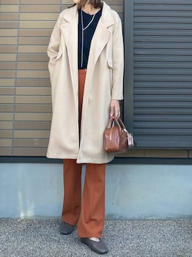 「センタープレスパンツ」｜「アイテム（チェスターコート）」を使った、miho🅰ニコさん（レディース・165cm）の秋コーディネート