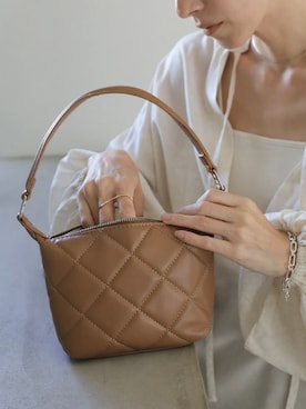 「スキッパーシャツ」｜「アイテム（キャミソール）」を使った、SELECT MOCAさん（レディース・160cm）の夏コーディネート