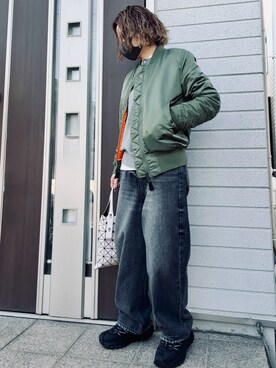 「アイテム（MA-1）」を使った、Russian_Blueさん（レディース・160cm）の冬コーディネート