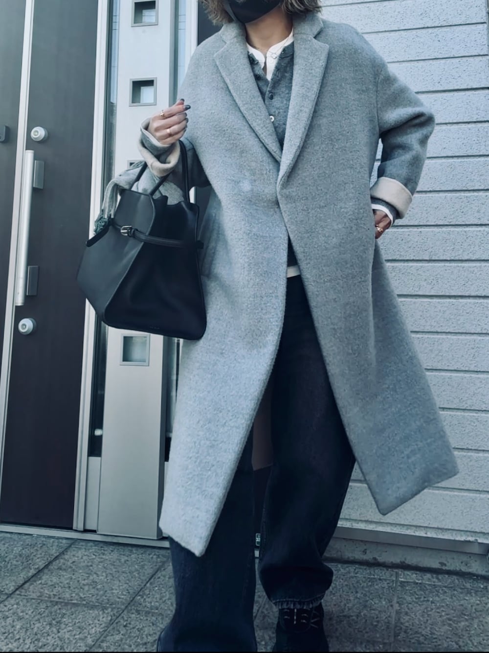 ENFOLDのチェスターコート（グレー系）を使った人気ファッション