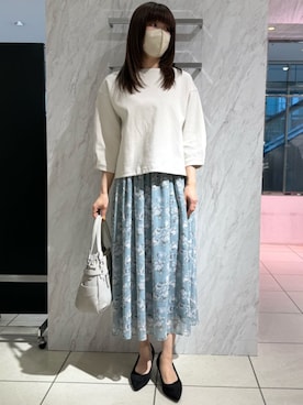 「MK MICHEL KLEIN（エムケーミッシェルクラン）のアイテム」を使った、MKミッシェルクランさん（レディース・164cm）の春コーディネート