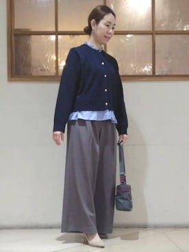 「MK MICHEL KLEIN（エムケーミッシェルクラン）の[洗える/イージーケア/抗ピリング/ナチュラルストレッチ]ストレートワイドシルエットパンツ（無地）（スラックス、グレー系）」を使った、MKミッシェルクランさん（レディース・153cm）の秋コーディネート