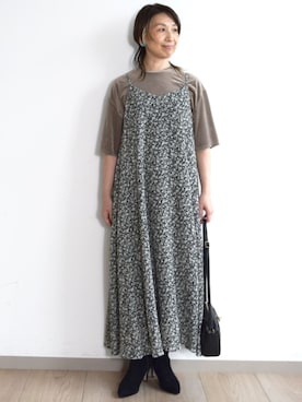 「MK MICHEL KLEIN（エムケーミッシェルクラン）の[洗える]前後2way花柄シアーキャミワンピース（ワンピース、ベージュ系）」を使った、MKミッシェルクランさん（レディース・163cm）の夏コーディネート