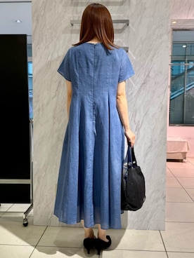 「MK MICHEL KLEIN（エムケーミッシェルクラン）のサイドファスナーメッシュデザイントートバッグ（トートバッグ、ブラック系）」を使った、MKミッシェルクランさん（レディース・157cm）の夏コーディネート