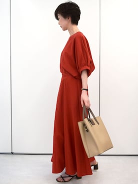 「MK MICHEL KLEIN（エムケーミッシェルクラン）のアイテム」を使った、MKミッシェルクランさん（レディース・156cm）の春コーディネート