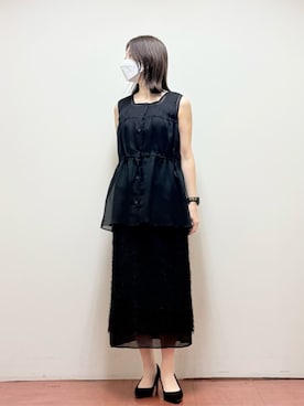 「MK MICHEL KLEIN（エムケーミッシェルクラン）のスクエアネックリブニットタンクトップ/UVカット/洗える（タンクトップ、ブラック系）」を使った、MKミッシェルクランさん（レディース・157cm）の夏コーディネート