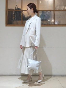 「白コーデ」｜MKミッシェルクランさん（レディース・156cm）の冬コーディネート