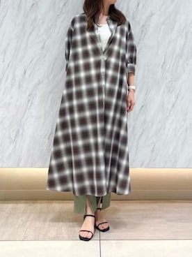 「MK MICHEL KLEIN（エムケーミッシェルクラン）のアイテム」を使った、MKミッシェルクランさん（レディース・168cm）の夏コーディネート