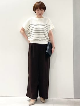 「MK MICHEL KLEIN（エムケーミッシェルクラン）の[洗える]リネンライクストレッチ ストレートワイドパンツ（スラックス、ブラウン系）」を使った、MKミッシェルクランさん（レディース・162cm）の春コーディネート