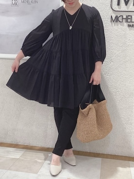 「MK MICHEL KLEIN（エムケーミッシェルクラン）のアイテム」を使った、MKミッシェルクランさん（レディース・154cm）の春コーディネート