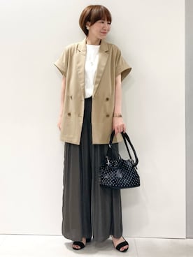 「MK MICHEL KLEIN（エムケーミッシェルクラン）の[洗える]リネンライクストレッチ フレンチスリーブジャケット（テーラードジャケット、ベージュ系）」を使った、MKミッシェルクランさん（レディース・162cm）の春コーディネート