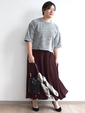 「MK MICHEL KLEIN（エムケーミッシェルクラン）の[瞬美シリーズ/UVカット/接触冷感/洗える]サテンガウチョパンツ（その他パンツ、ブラウン系）」を使った、MKミッシェルクランさん（レディース・163cm）の夏コーディネート