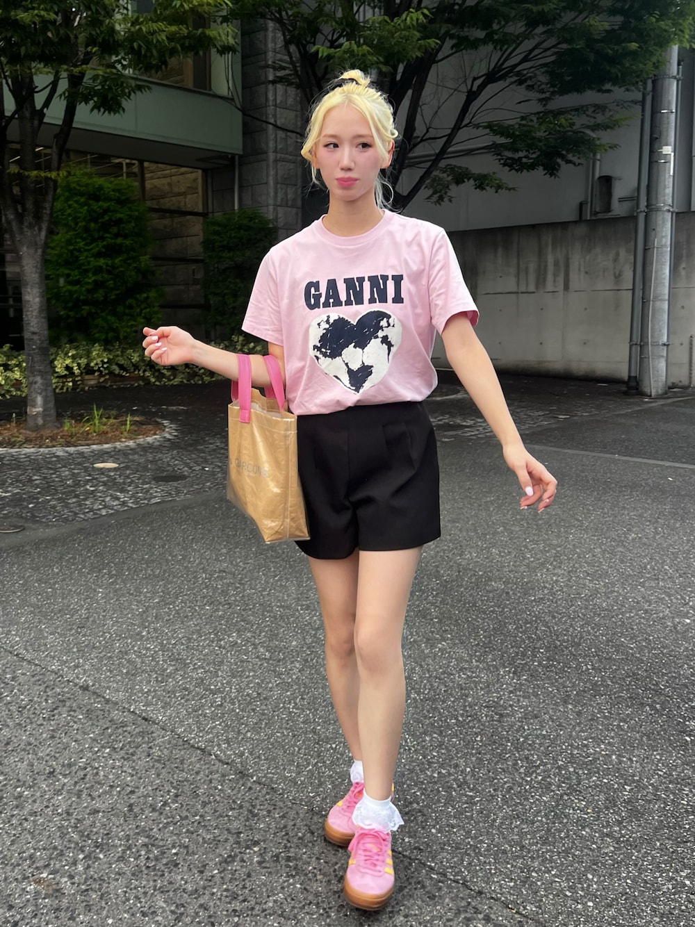 GRL（グレイル）の「ハイウエストタックショートパンツ（その他