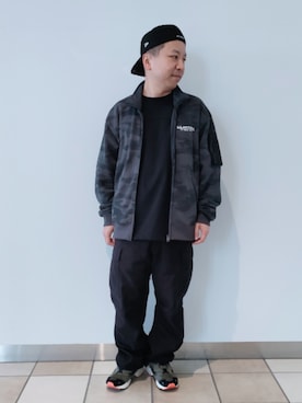 「AVIREX（アヴィレックス）のアイテム（スウェット）」を使った、SUGAYA！さん（メンズ・164cm）の秋コーディネート