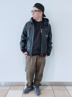 「AVIREX（アヴィレックス）のアイテム（スウェット）」を使った、SUGAYA！さん（メンズ・164cm）の秋コーディネート