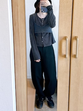 「KITH（キス）のアイテム（スニーカー、ブラック系）」を使った、𝓡𝓲.さん（レディース・163cm）の春コーディネート