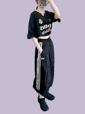 「アイテム（ジャージ）」を使った、𝓡𝓲.さん（レディース・163cm）の夏コーディネート