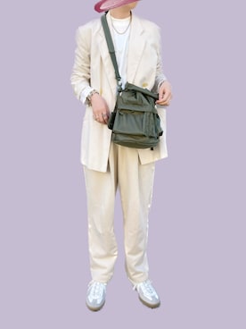 「ジャーマントレーナー」｜「アイテム（スウェットパンツ）」を使った、𝓡𝓲.さん（レディース・163cm）の秋コーディネート