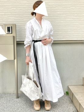 「THEE（シー）のアイテム」を使った、𝓡𝓲.さん（レディース・163cm）の夏コーディネート