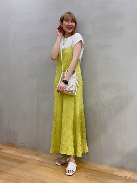 「SENSE OF PLACE by URBAN RESEAR」｜「アイテム（ワンピース/ドレス）」を使った、サイサイ賽賽さん（レディース・160cm）の春コーディネート