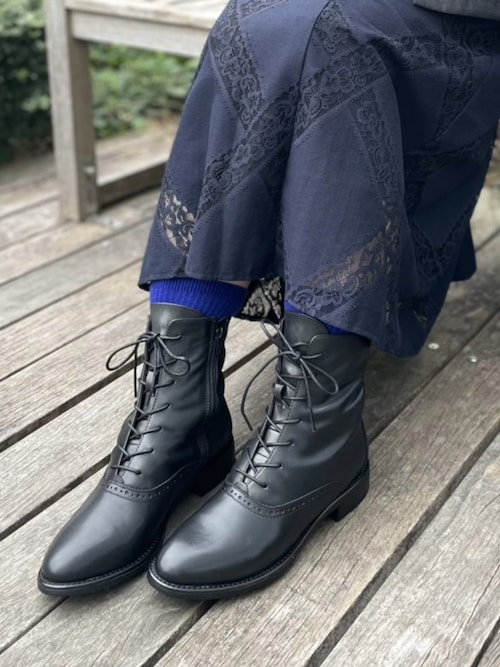 軽量・防滑｜レースアップブーツ　2410097