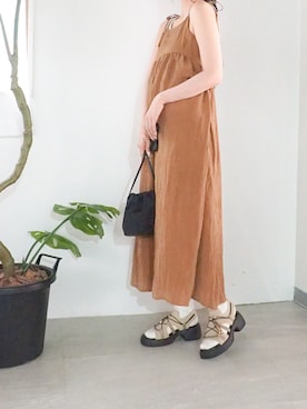 「byあしながおじさん（バイアシナガオジサン）の軽量｜厚底アウトドアサンダル　8710571（サンダル、ベージュ系）」を使った、あしながおじさんさん（レディース・155cm）の春コーディネート