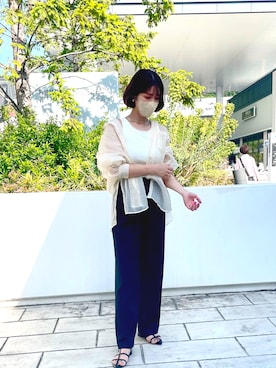 「UNIQLO（ユニクロ）のアイテム（チノパンツ、ブラック系）」を使った、kumingさん（レディース・163cm）の春コーディネート