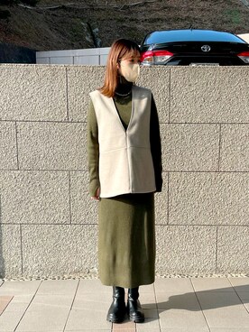 「DISCOAT（ディスコート）のアイテム（ニット/セーター、グリーン系）」を使った、kumingさん（レディース・163cm）の冬コーディネート