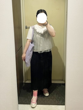 しおりさんのコーディネート