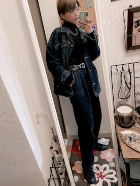 「デニム オン デニム」｜「アイテム（シューズ）」を使った、服好き美容師たけやんです🏳️‍🌈さん（レディース・159cm）の秋コーディネート